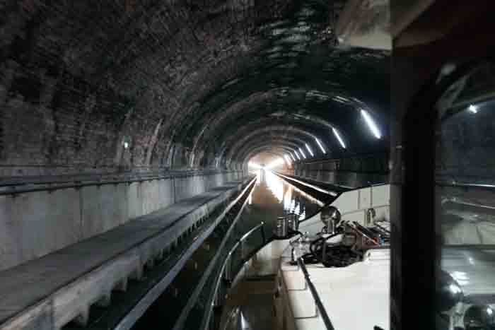 tunnel